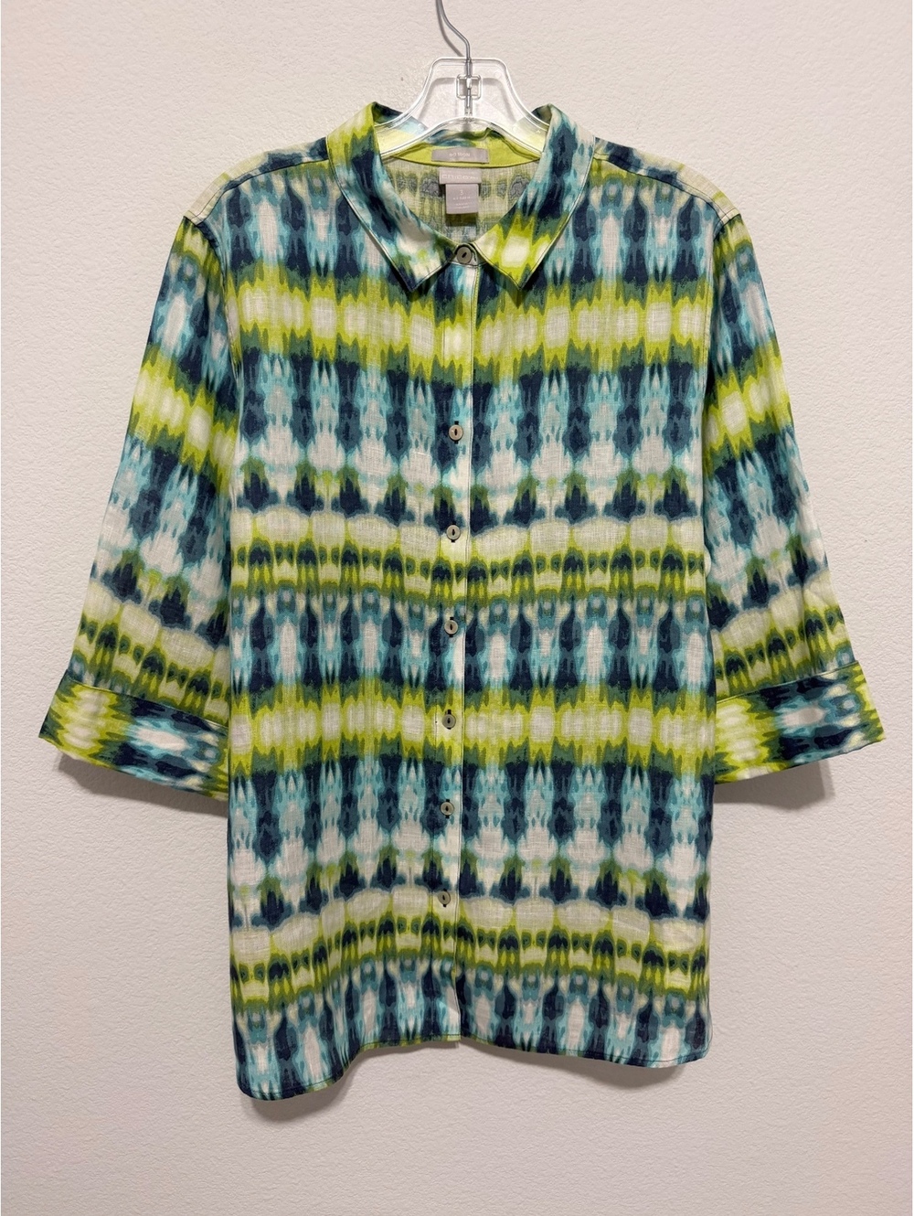 Chico’s 100% Linen 3/4 Sleeve Button Up Blue/Green Ikat Print Shirt Size 3 (XL)